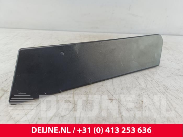 Nissan NV200 Spatbord Lijst O290095
