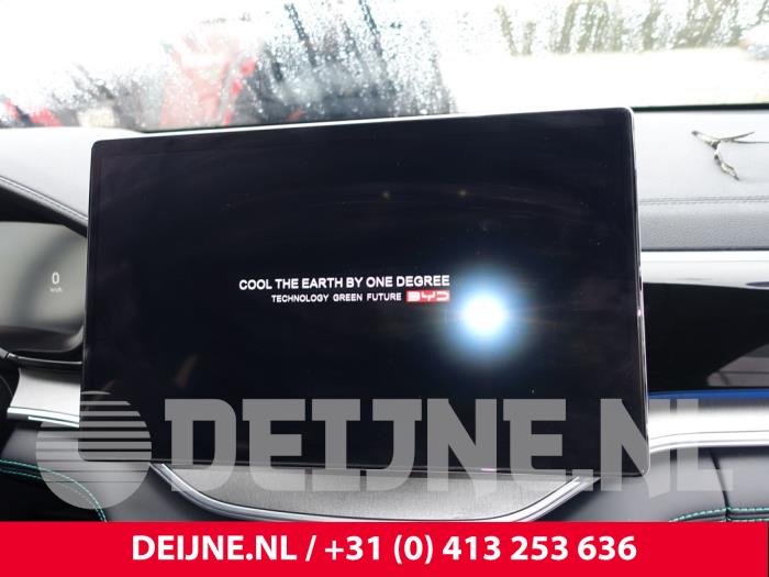 BYD Seal Displays Multi Media Anzeige O290113