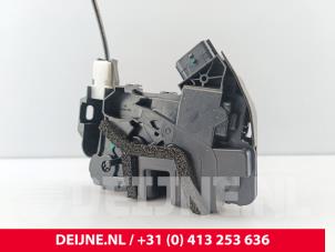 BYD Seal Deurslot Mechaniek 4Deurs rechts-achter O290153 foto 2