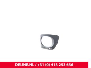 Mercedes Sprinter Afdekplaat mistlamp rechts O9990003104 foto 2