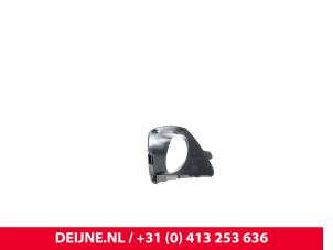 Mercedes Sprinter Afdekplaat mistlamp rechts O9990003104 foto 3