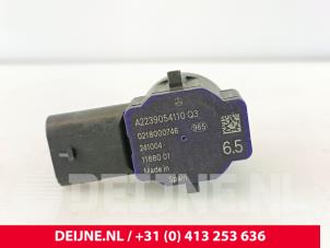 Mercedes eSprinter PDC Sensor O290174 photo 2