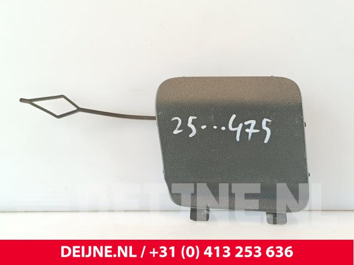 Mercedes eSprinter Abdeckkappe Abschleppöse vorne O290191