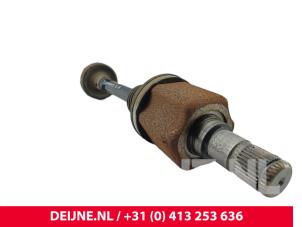 Volvo XC40 Drive shaft, rear left O290209 photo 2