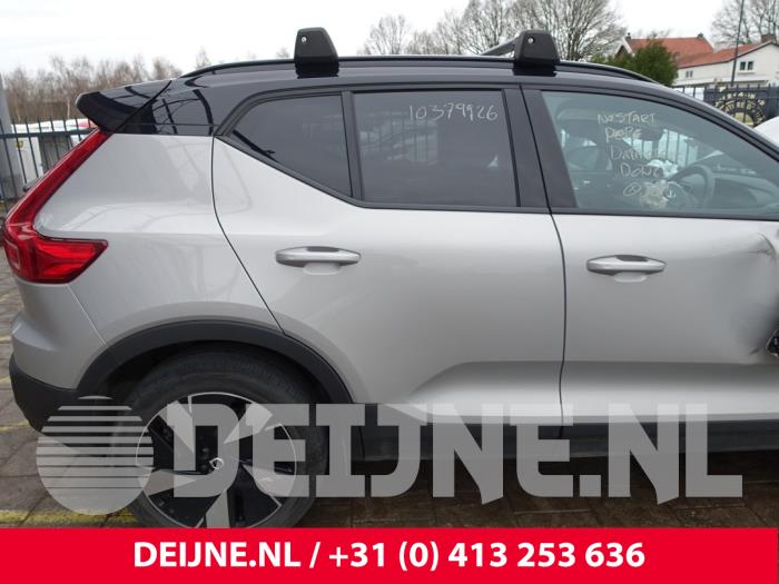 Onderste sierlijst achterdeur rechts, Volvo S40, V50 - Volvo Klassiekers BV