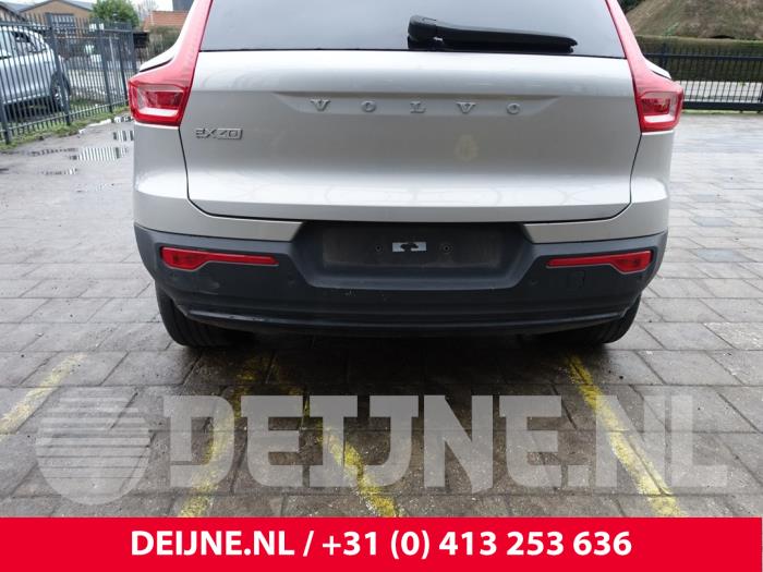 Volvo XC40 Stoßstange hinten O290216