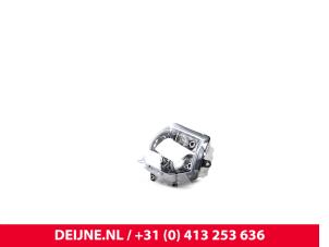 Volkswagen Transporter Koplamp rechts O9990002757 foto 3