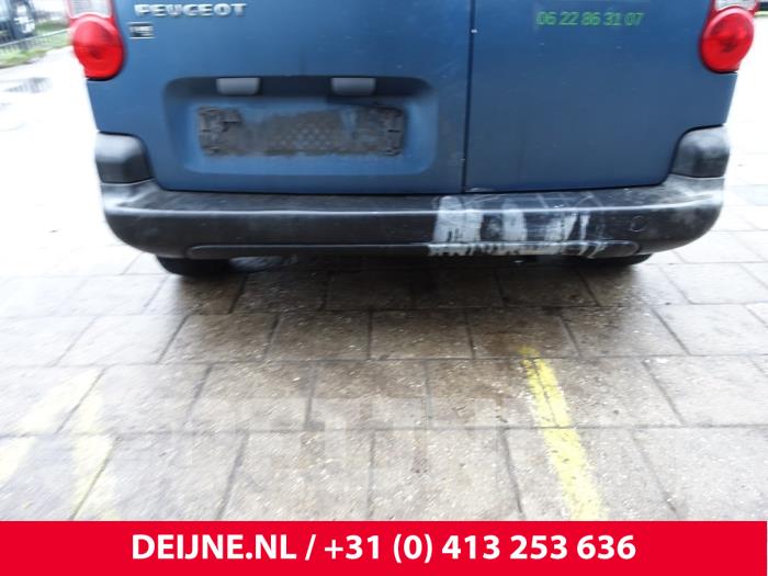 Peugeot Partner Stoßstange hinten O290306