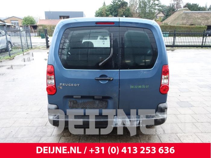 Peugeot Partner Hecktür Bus-Lieferwagen O290308