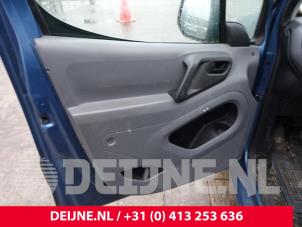 Peugeot Partner Tür 2-türig links O290334 foto 2
