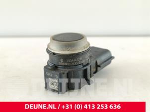 Renault Master PDC Sensor O290393 photo 2