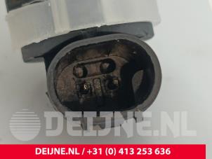 Mercedes Sprinter Ausgleichsbehälter O9990003072 foto 4
