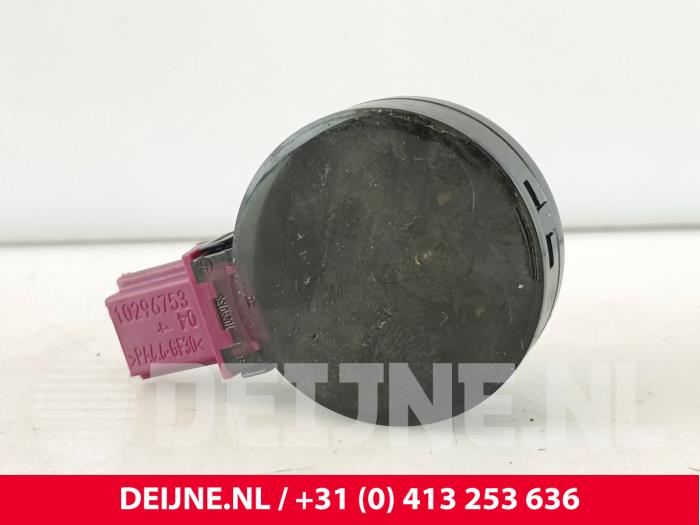 Lynk & Co 01 Regensensor O290406