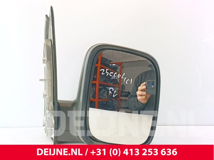 Volkswagen Caddy Buitenspiegel rechts O290407