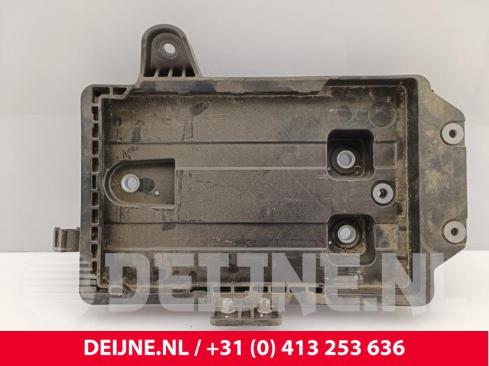 MG MG5 Electric Batterieträger O290417