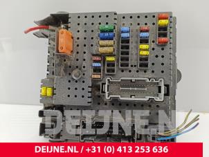 Volvo XC90 Fuse box O290422 photo 3