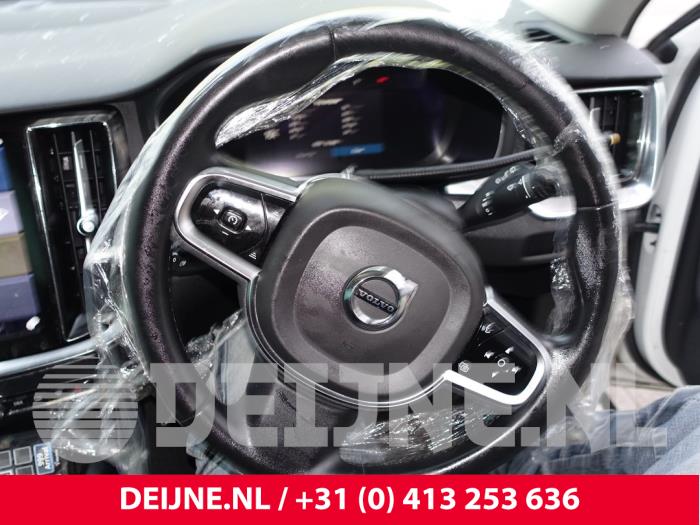 Volvo V60 Left airbag (steering wheel) O290451