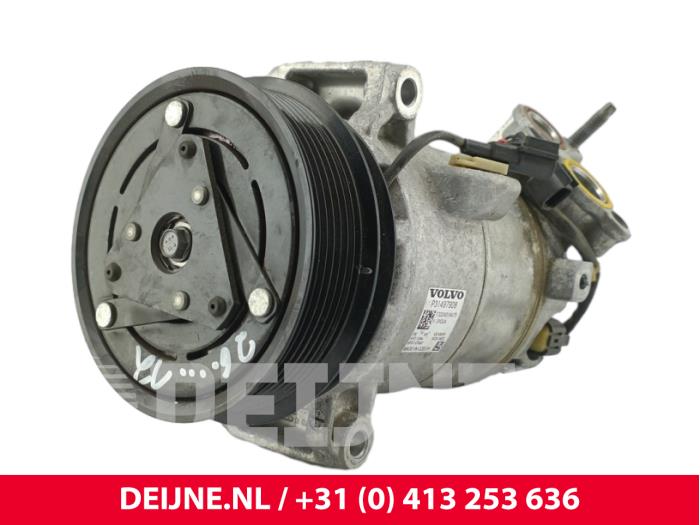 Volvo V60 Air conditioning pump O290452