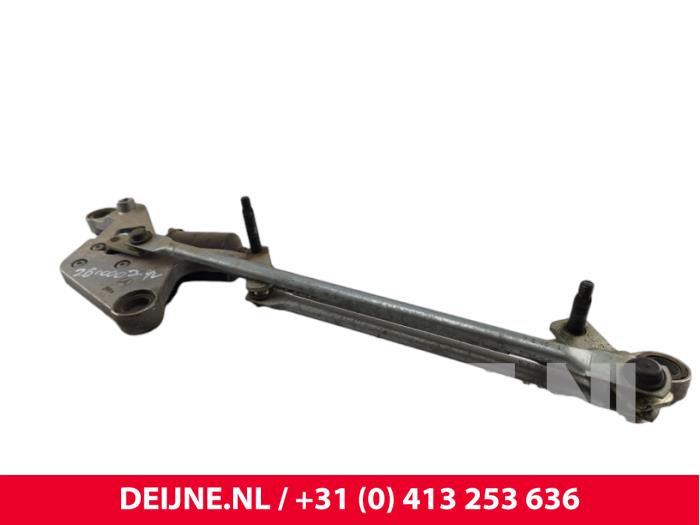 Mercedes eVito Scheibenwischermotor+Mechanik O290678