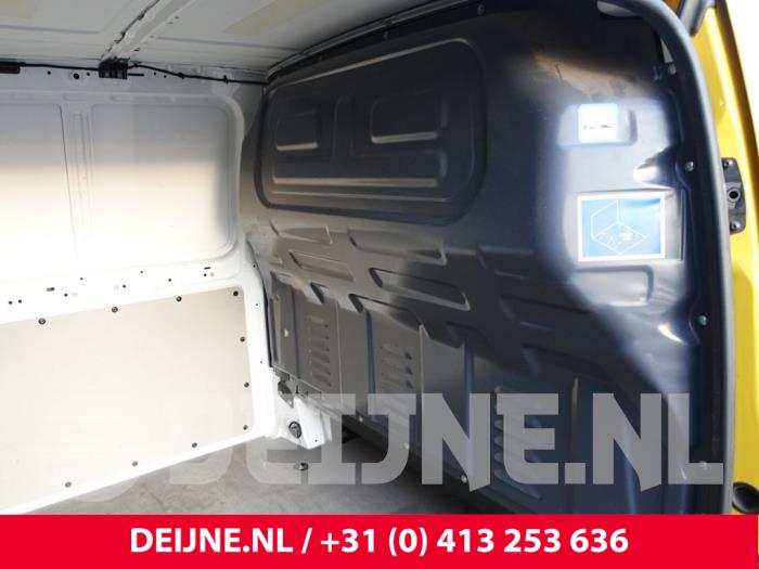 Mercedes eVito Zwischenschott Kabine O290692