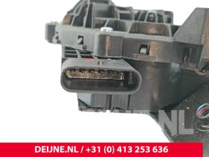 BYD Atto 3 Tailgate lock mechanism O290630 photo 3