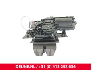 BYD Atto 3 Tailgate lock mechanism O290630 photo 2