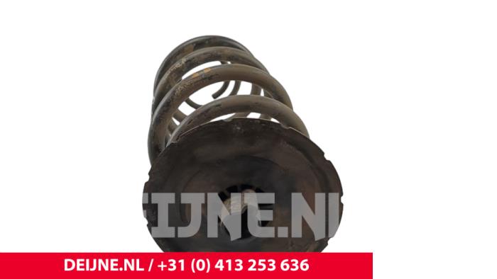 Mercedes Vito Schroefveer achter O290502