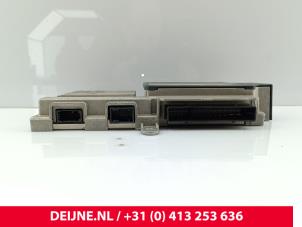 Porsche Cayenne Radio amplifier O290620 photo 3