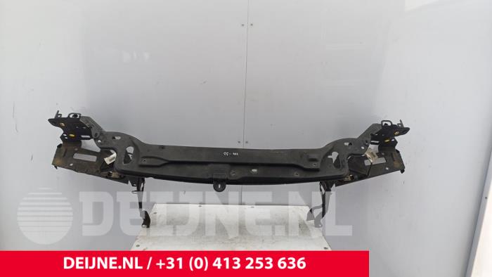 Volvo XC90 Front panel O290516