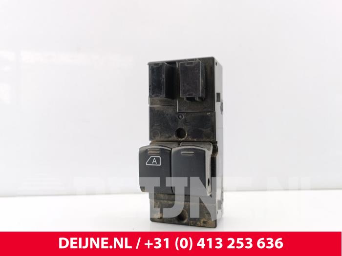 Nissan NV200 Electric window switch O290624