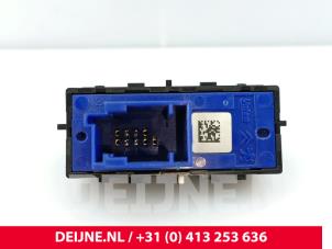 Peugeot Expert Central locking switch O290787 photo 2
