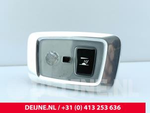 Gebruikte Binnenverlichting achter Volvo V90 II (PW) 2.0 D3 16V Prijs € 150,00 Margeregeling aangeboden door van Deijne Onderdelen Uden B.V.