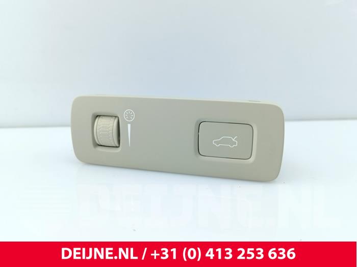 Volvo V90 Schalter Heckklappe O290909