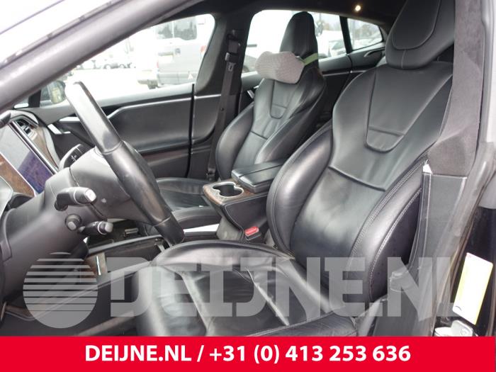 Tesla Model S Verkleidung Set (komplett) O290930