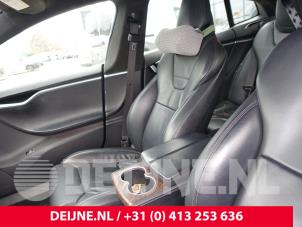 Tesla Model S Bekleding Set (compleet) O290930 foto 2