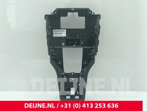 Porsche Cayenne Middle console O290948 photo 2