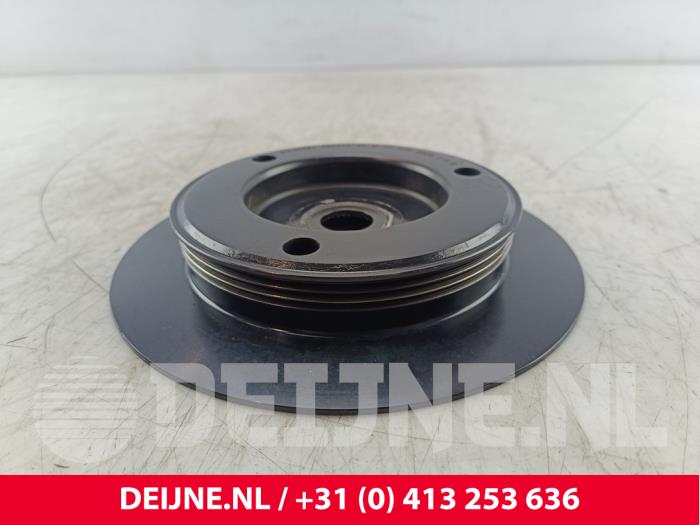 Gebruikte Krukas Poelie Lynk &amp; Co 01 1.5 PHEV Prijs € 96,80 Inclusief btw aangeboden door van Deijne Onderdelen Uden B.V.