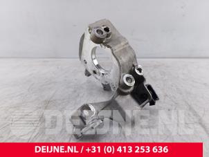 Opel Combo Stütze Dieselpumpe O290972 foto 3