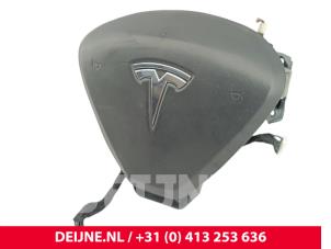 Tesla Model S Left airbag (steering wheel) O290988 photo 2