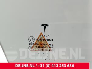 Tesla Model S Door window 4-door, front right O291046 photo 2