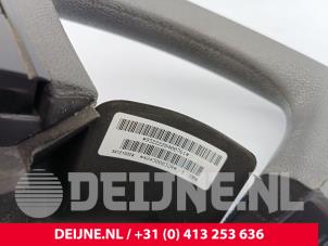 Nissan Interstar Stuurwiel O291154 foto 2