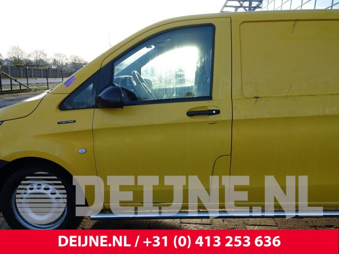 Mercedes eVito Portier 2Deurs links O291207