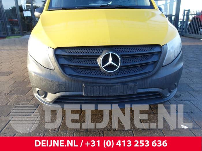 Mercedes eVito Stoßstange vorne O291225