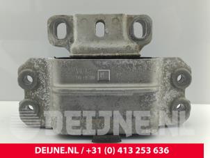 Volkswagen Caddy Engine mount O291309 photo 2