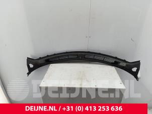 Ford Transit Custom Cowl top grille O291357 photo 2