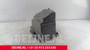 Nissan NV400 Luftfiltergehäuse O291367 foto 3