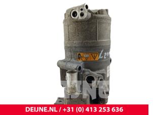 Mercedes eVito Air conditioning pump O291382 photo 3
