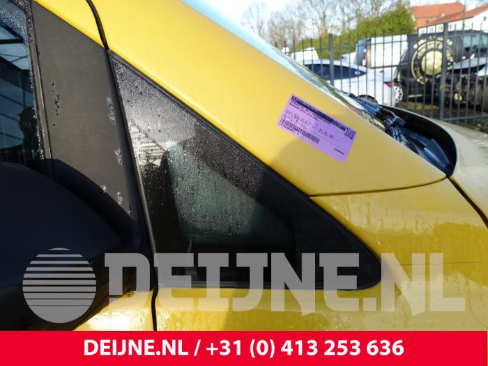Mercedes eVito Dreieckfenster rechts vorne O291471