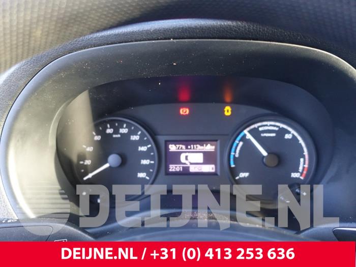 Mercedes eVito Tacho - Kombiinstrument KM O291479