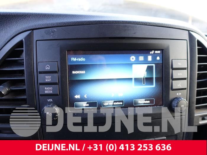 Mercedes eVito Radio O291659